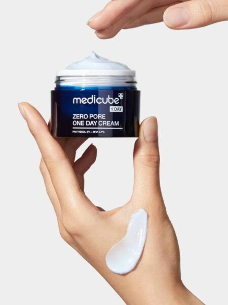 MEDICUBE ZERO PORE ONE DAY CREAM